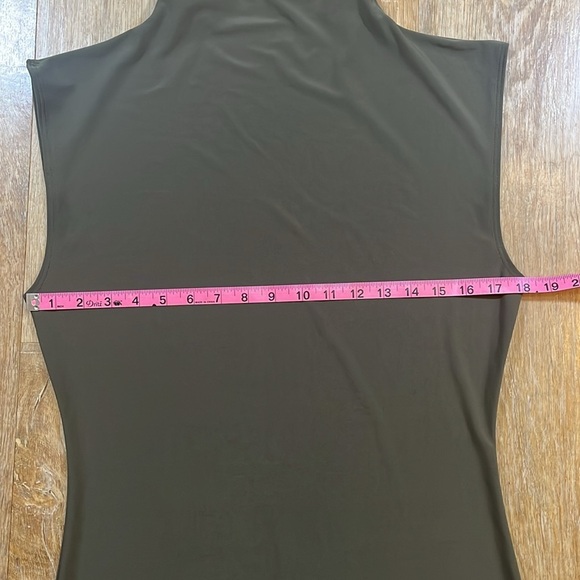 Aritzia Wilfred Botanist Dress in Dark Olive Green Size Large L Midi EUC - Picture 8 of 11